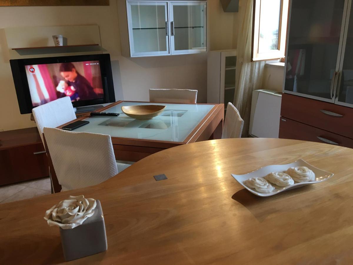 Beach Holiday Villa Терачина Екстериор снимка